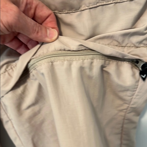 L.L. Bean Tan Cargo Pants Convertible Outdoor Wear - Picture 7 of 8
